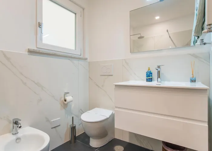 Garden Tuscolana - 200 Meters From The Metro Station Apartment *