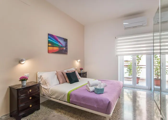 Garden Tuscolana - 200 Meters From The Metro Station Apartment